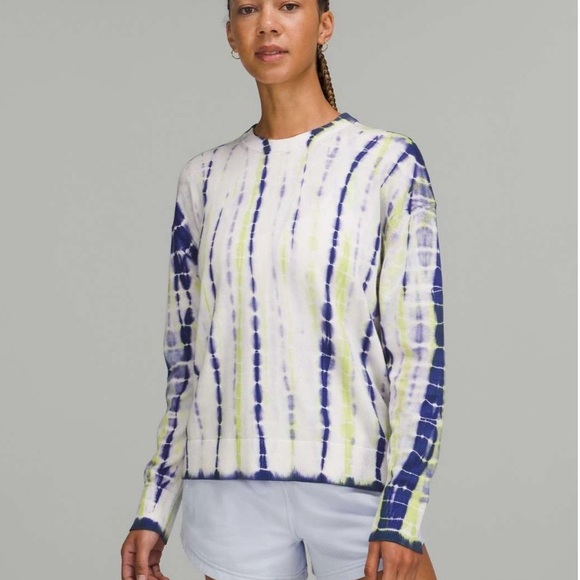 lululemon athleticaLululemon Tie Dye Crewneck Sweater Size 10 - NWT